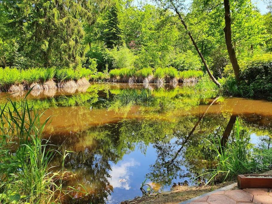 Midden In De Friese Bossen Op Landgoed Princenhof 오라녜우트 외부 사진